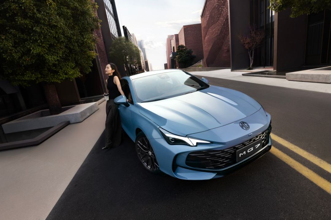 11.69万元起，统统全系标配！MG7 2026款对标30万元以上高端轿跑(2)